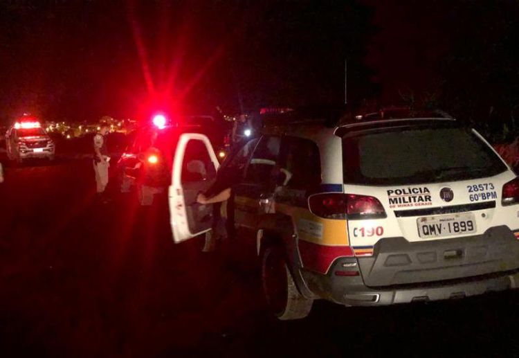 Polícia Militar acaba com festa de som automotivo em Nova Serrana
