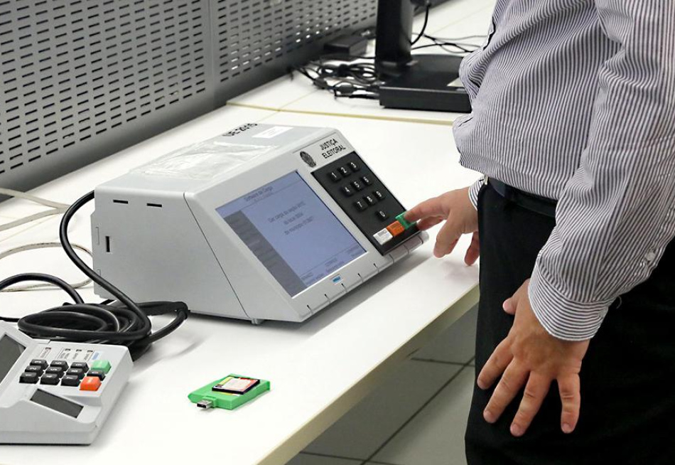 Pará de Minas teve um dos maiores índices de abstenções do estado na eleição de domingo