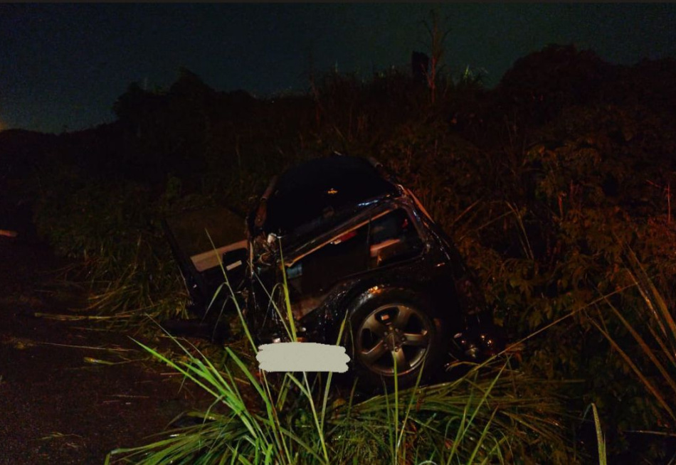 Mulher de 20 anos falece após capotamento na BR 262