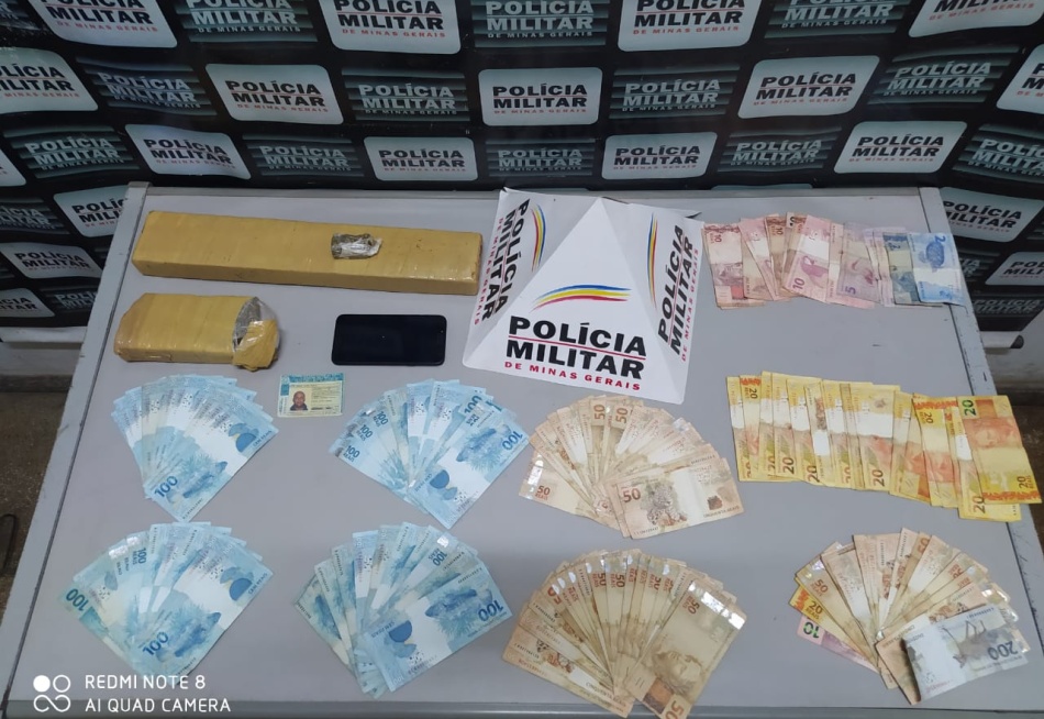 Dupla é presa no bairro Senador Valadares por tráfico de drogas
