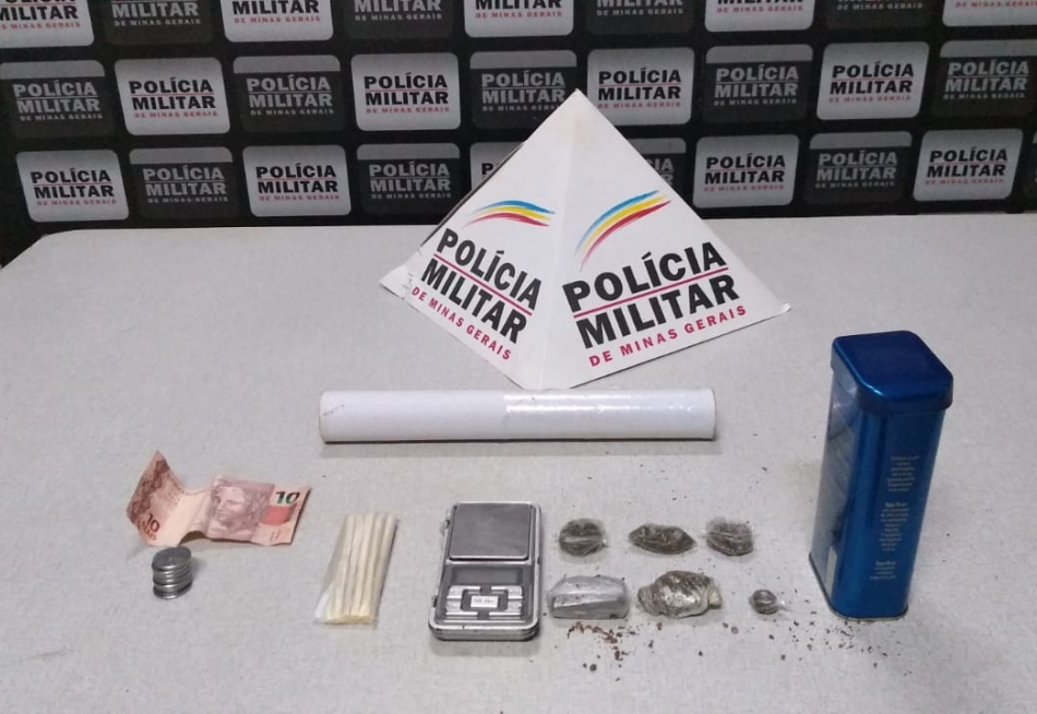 Após denúncia anônima, Polícia Militar apreende drogas em Abaeté