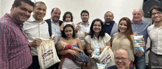 GOVERNO DE MINAS LEVA PROGRAMA LEITE PARA A PRIMEIRA INFÂNCIA A MONTES CLAROS