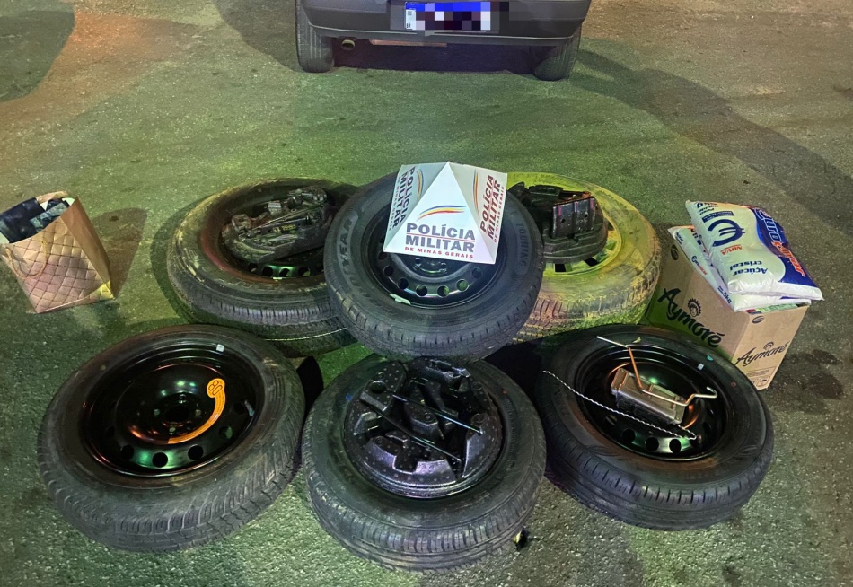 PM PRENDE SUSPEITOS DE INTEGRAREM QUADRILHA  DE FURTOS.