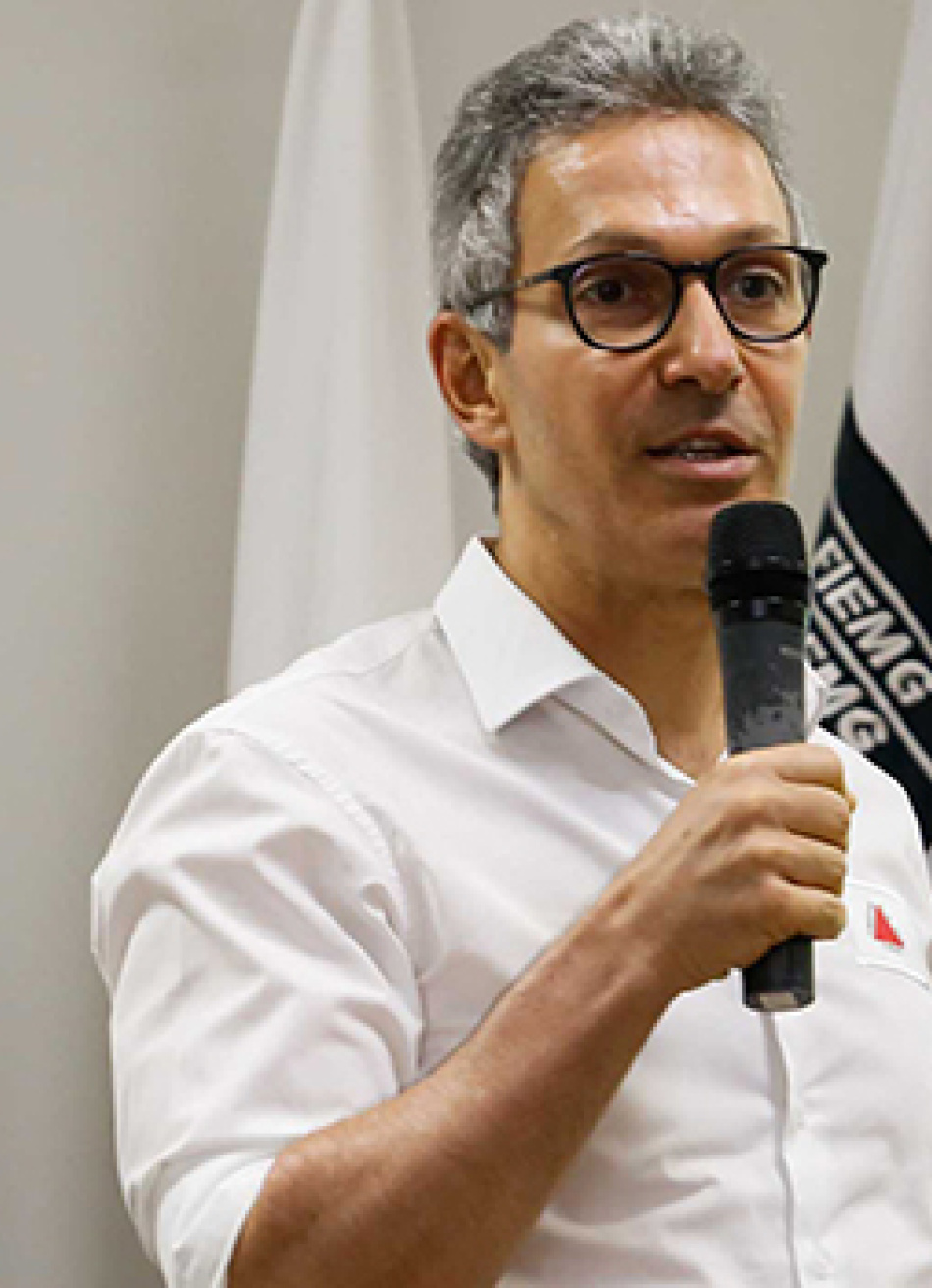 Minas Gerais registrou 6.391 casos confirmados pela Covid-19 em 24 horas e maioria dos municípios do estado deve regredir para a onda vermelha