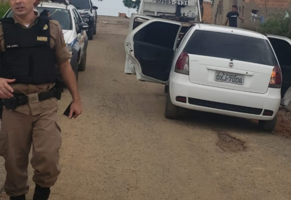 Homem é preso em Bom Despacho depois de tentar fugir de uma abordagem policial
