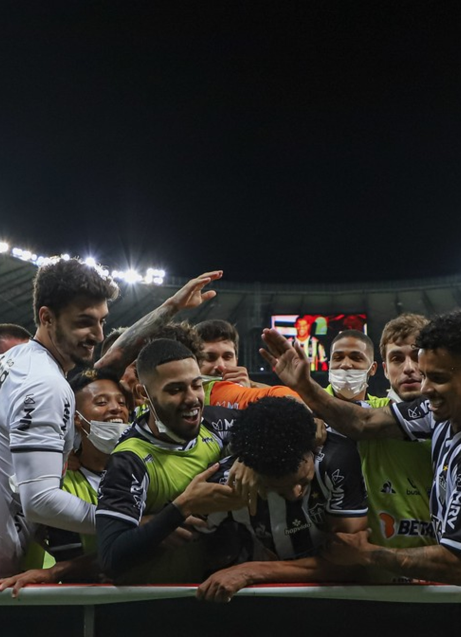 Atlético goleia o Fortaleza e encaminha vaga na final da Copa do Brasil