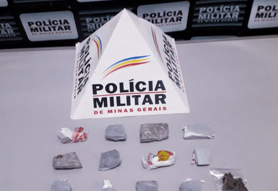 Polícia Militar prende homem de 18 anos acusado de tráfico de drogas no bairro Santos Dumont