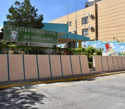 Secretaria de Educação emite nota sobre caso envolvendo aluno da rede municipal