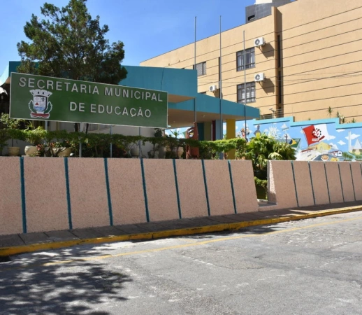 Secretaria de Educação emite nota sobre caso envolvendo aluno da rede municipal