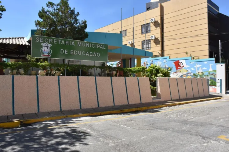 Secretaria de Educação emite nota sobre caso envolvendo aluno da rede municipal