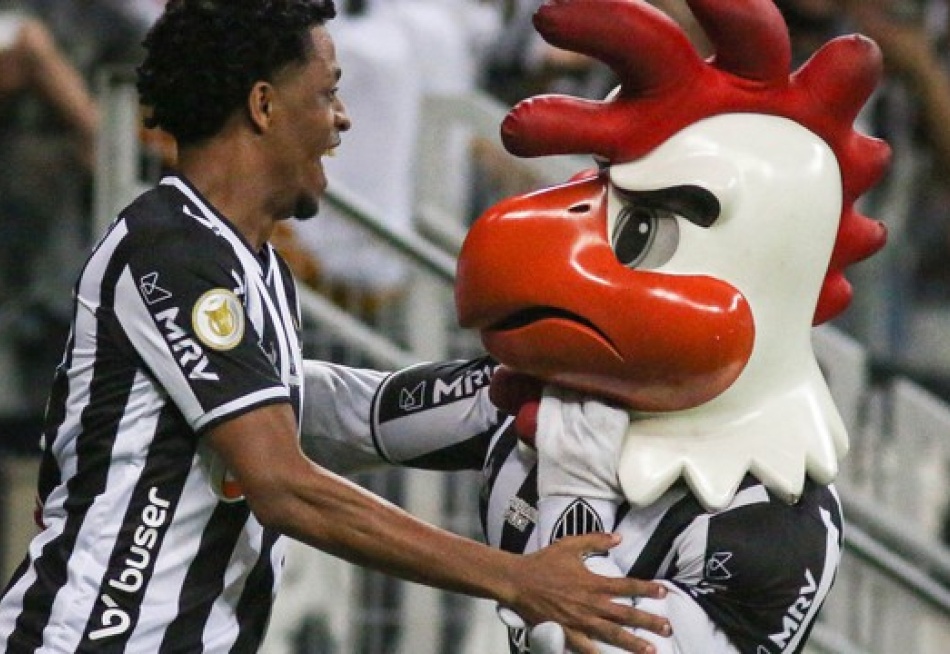 Atlético vence o Corinthians e dá mais um passo importante rumo ao título brasileiro