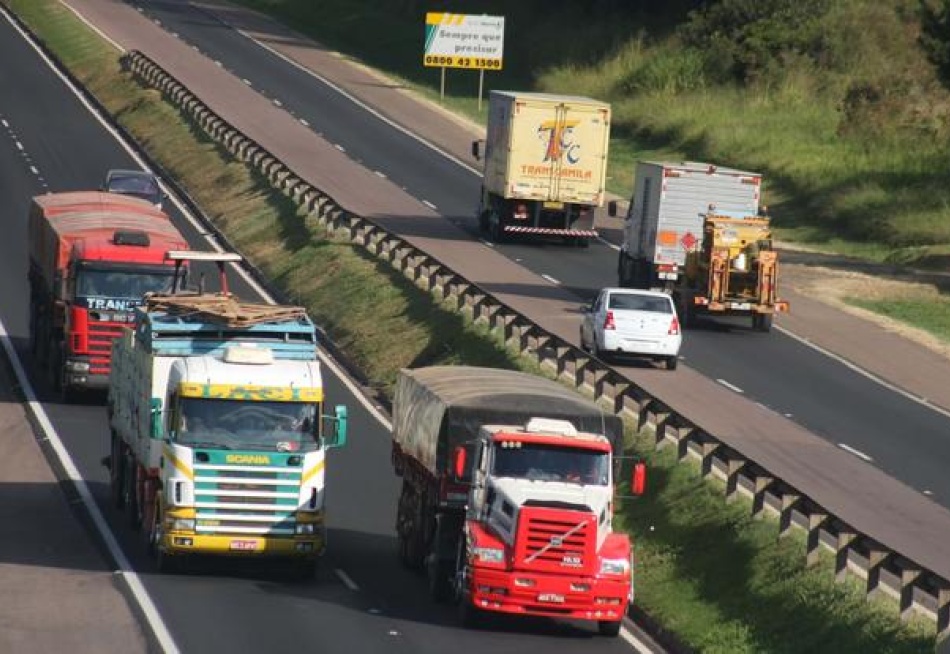 DER-MG estabeleceu critérios de tráfego de veículos nas rodovias mineiras durante o feriado prolongado do dia 12 de outubro