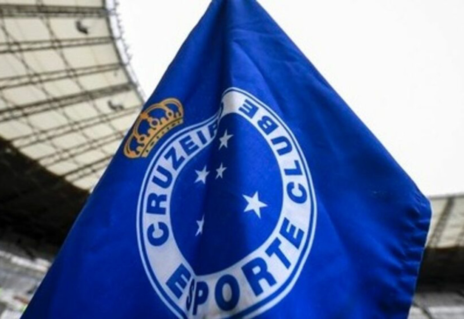 Cruzeiro resolve pendências na Fifa e poderá registrar novos atletas