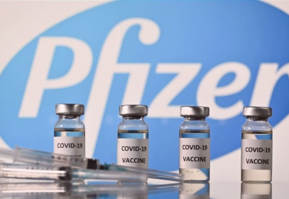 farmacêuticas Pfizer e BioNTech anunciaram que a vacina em desenvolvendo contra o coronavírus tem 94% de eficácia entre pessoas com mais de 65 anos