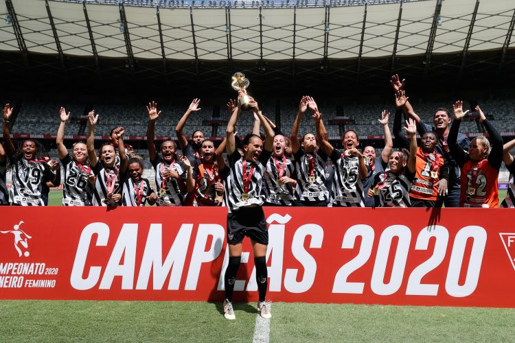 Nos pênaltis, Atlético vence o Cruzeiro e conquista o Campeonato Mineiro de futebol feminino