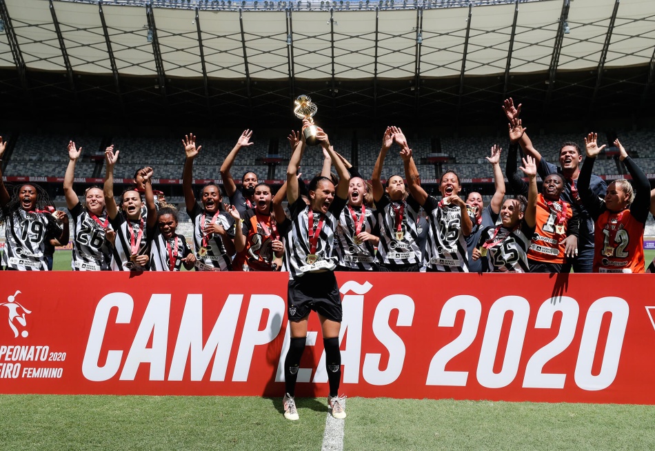 Nos pênaltis, Atlético vence o Cruzeiro e conquista o Campeonato Mineiro de futebol feminino