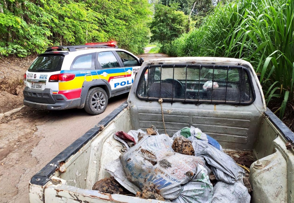 Polícia Militar recupera ferro gusa roubado em Divinópolis