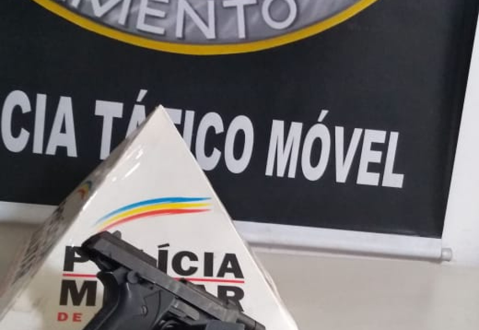 Menores são presos em Nova Serrana por porte de arma de fogo e drogas
