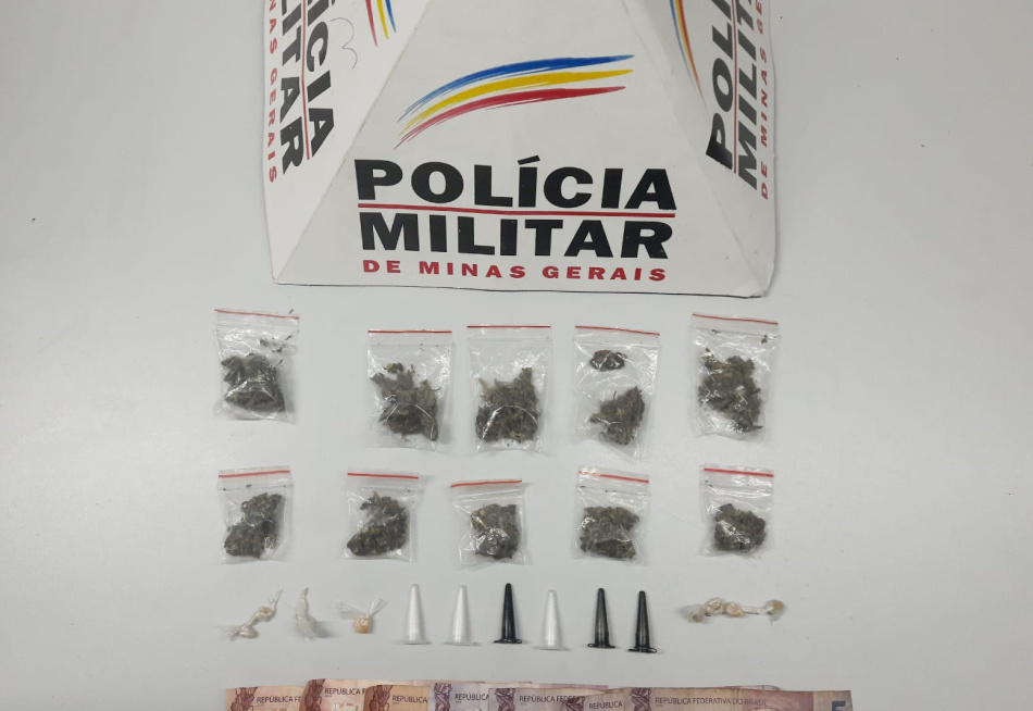 PM APREENDE ADOLESCENTE SUSPEITA DE VENDER ENTORPECENTES NO CECÍLIA MEIRELES.