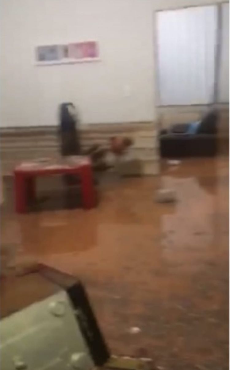 População de Pará de Minas volta a sofrer com forte temporal que caiu na noite desta quarta-feira