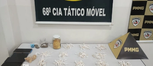 POLÍCIA MILITAR PRENDE TRÊS AUTORES E APREENDE GRANDE QUANTIDADE DE DROGAS EM NOVA SERRANA