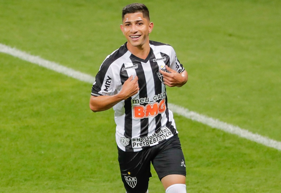 Convocados para as eliminatórias da Copa, Junior Alonso, Alan Franco e Savarino desfalcam o Galo em três jogos pela Série A