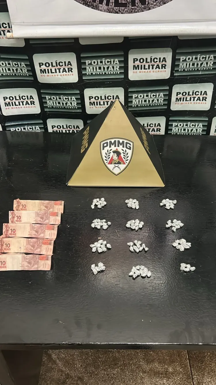 Pará de Minas– PM prende homem por tráfico de drogas