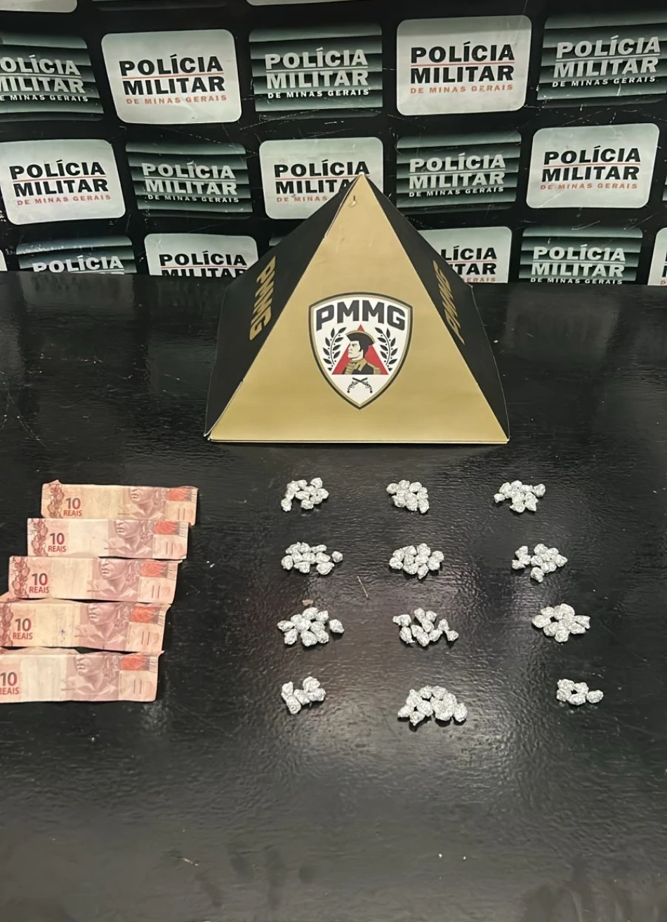 Pará de Minas– PM prende homem por tráfico de drogas