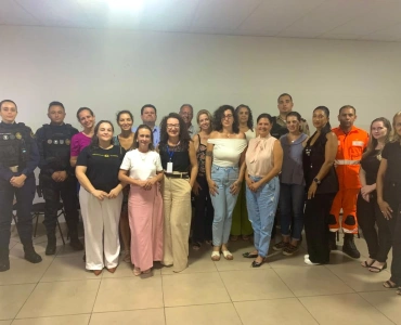Rede de proteção à mulher é fortalecida em Nova Serrana com atuação integrada entre órgãos