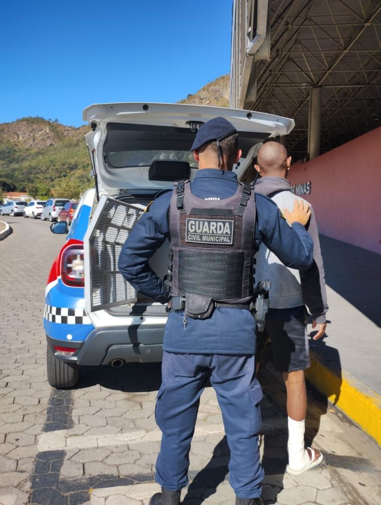 Guarda Civil Municipal cumpre dois mandados de prisão em ações distintas