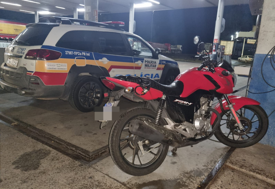 MOTO FURTADA É RECUPERADA EM IGARATINGA.