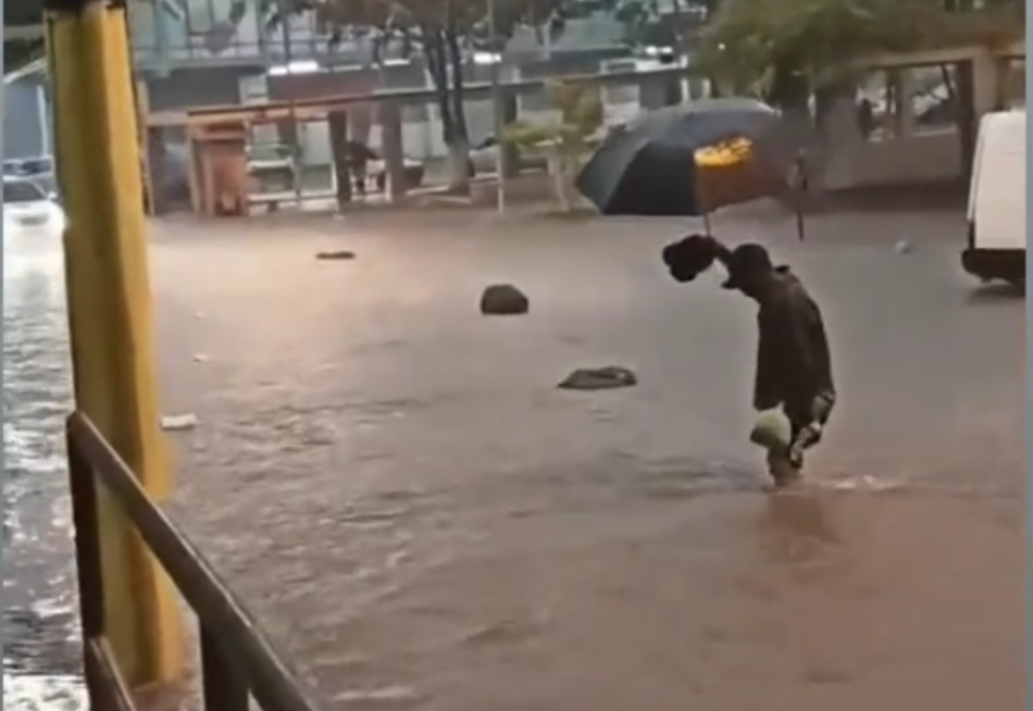 Chuvas voltam a causar transtornos em Pará de Minas